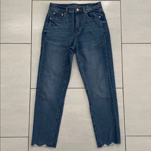 American Eagle Mom Jean